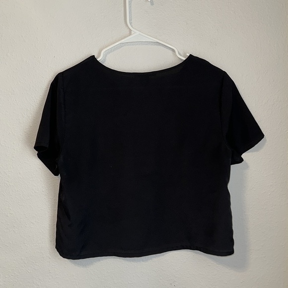 black cropped tee - Picture 2 of 2